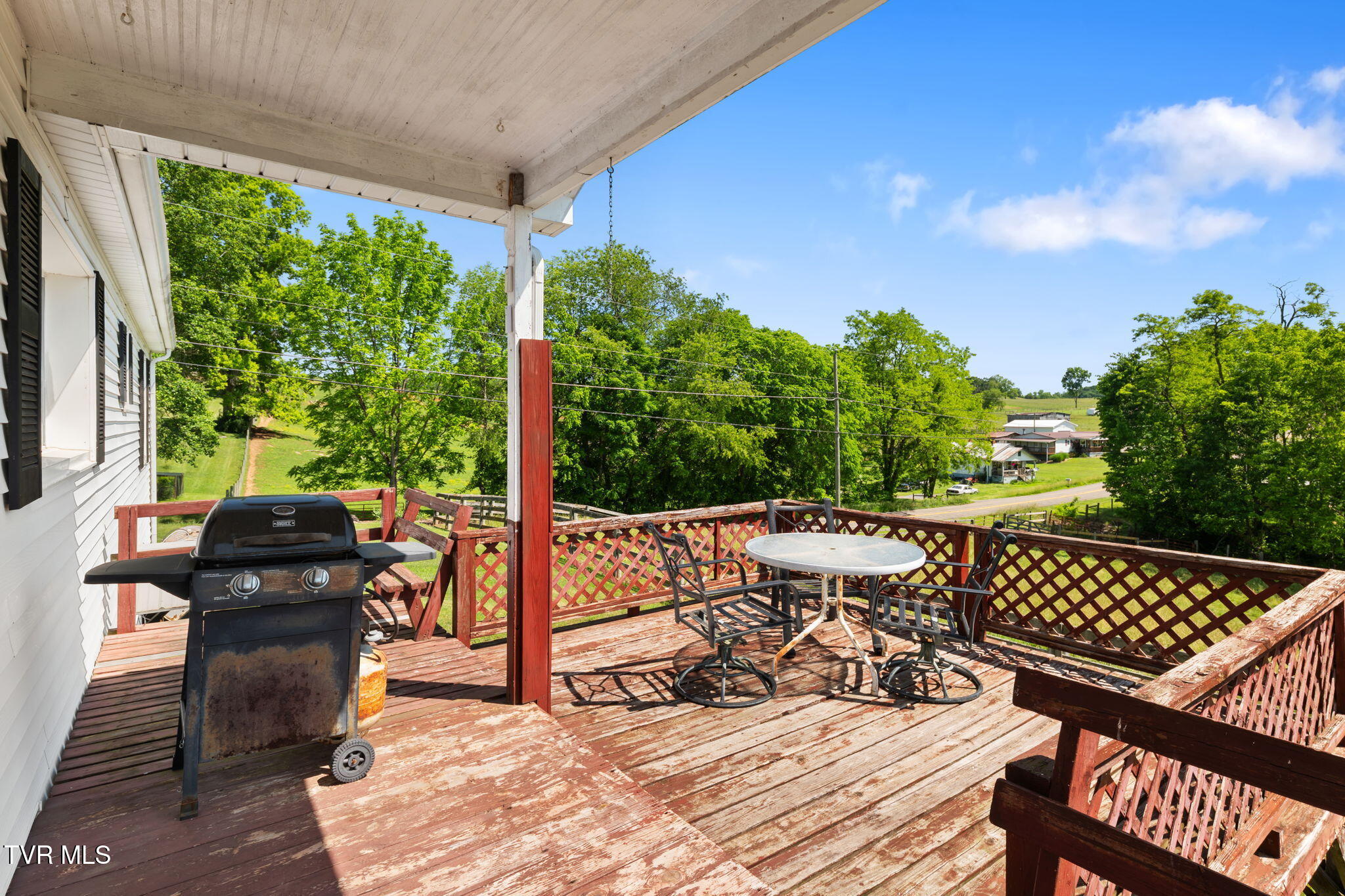 38245 Loves Mill Road Chilhowie, VA 24319 - Photo 25 of 30 21-web-or-mls-38244-loves-mill-rd