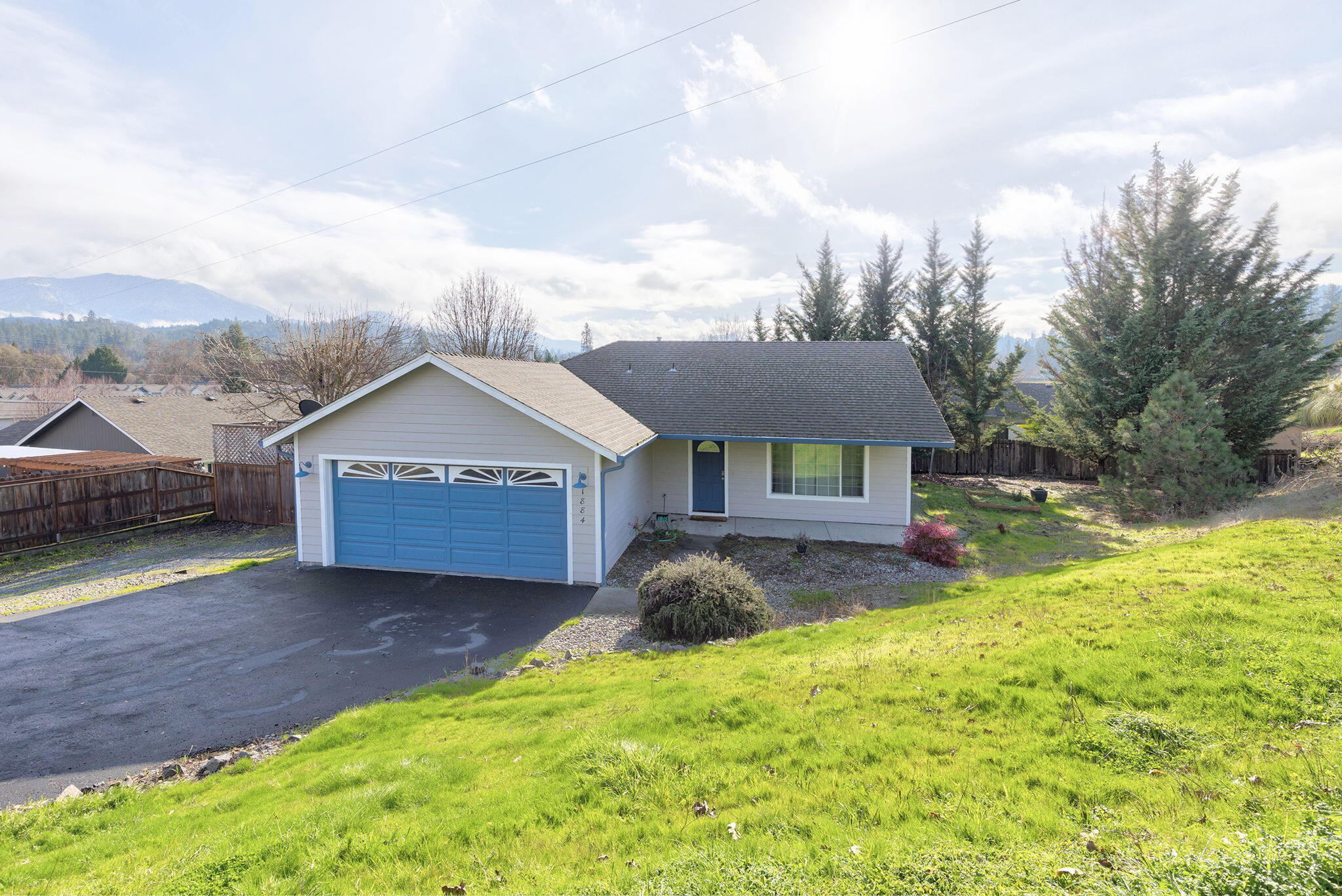 1884 Southwest Allen Creek Road Grants Pass, OR 97527 - Photo 1 of 24 Gallery Image 1
