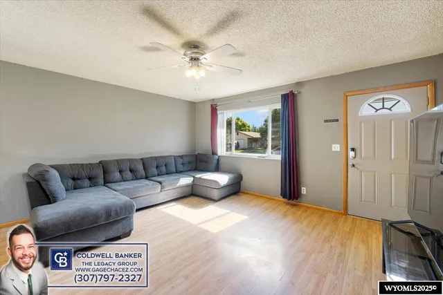 $250,000 | 2986 Herrington Drive, Casper, WY 82604