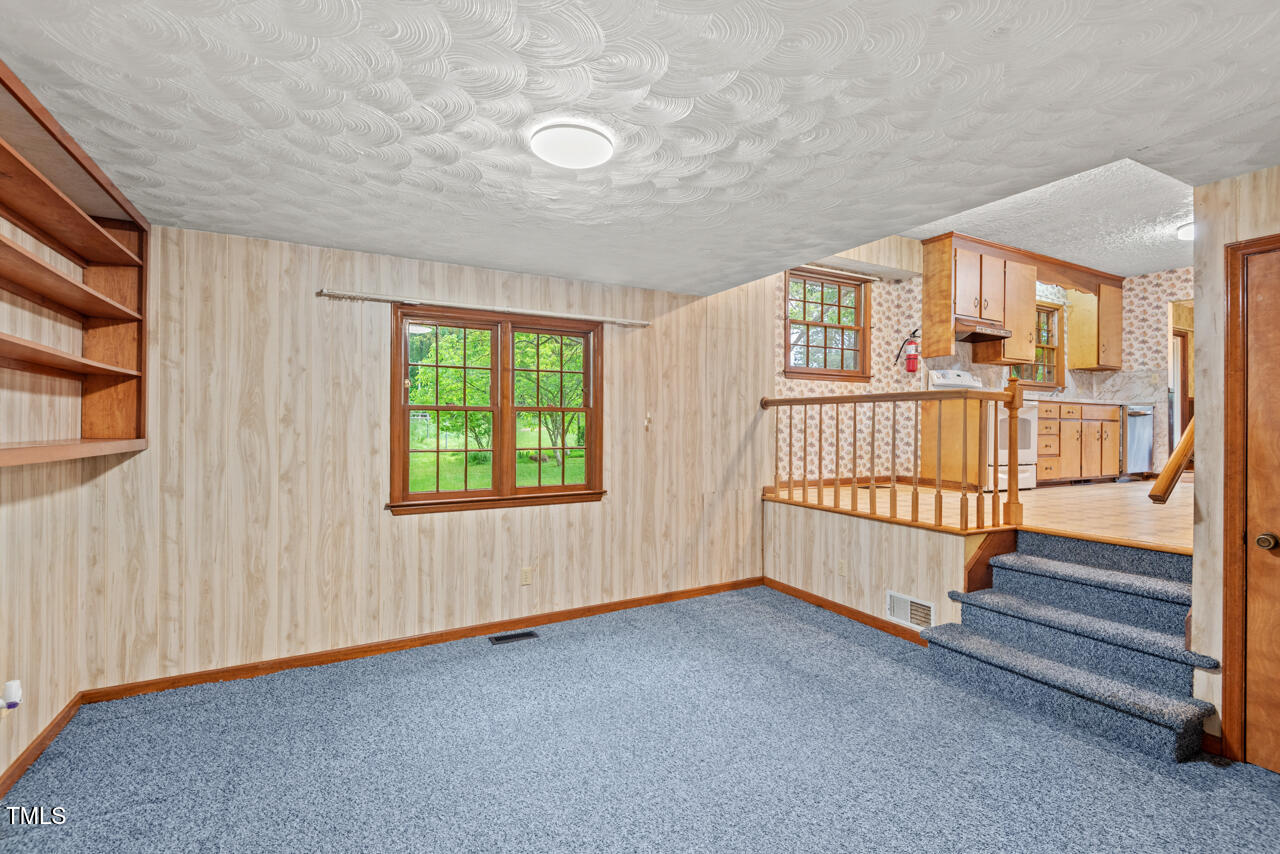 502 Hiddenbrook Drive Durham, NC 27703 - Photo 13 of 37 13