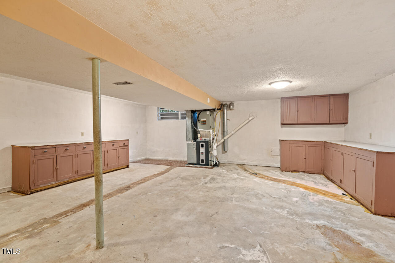 502 Hiddenbrook Drive Durham, NC 27703 - Photo 20 of 37 20