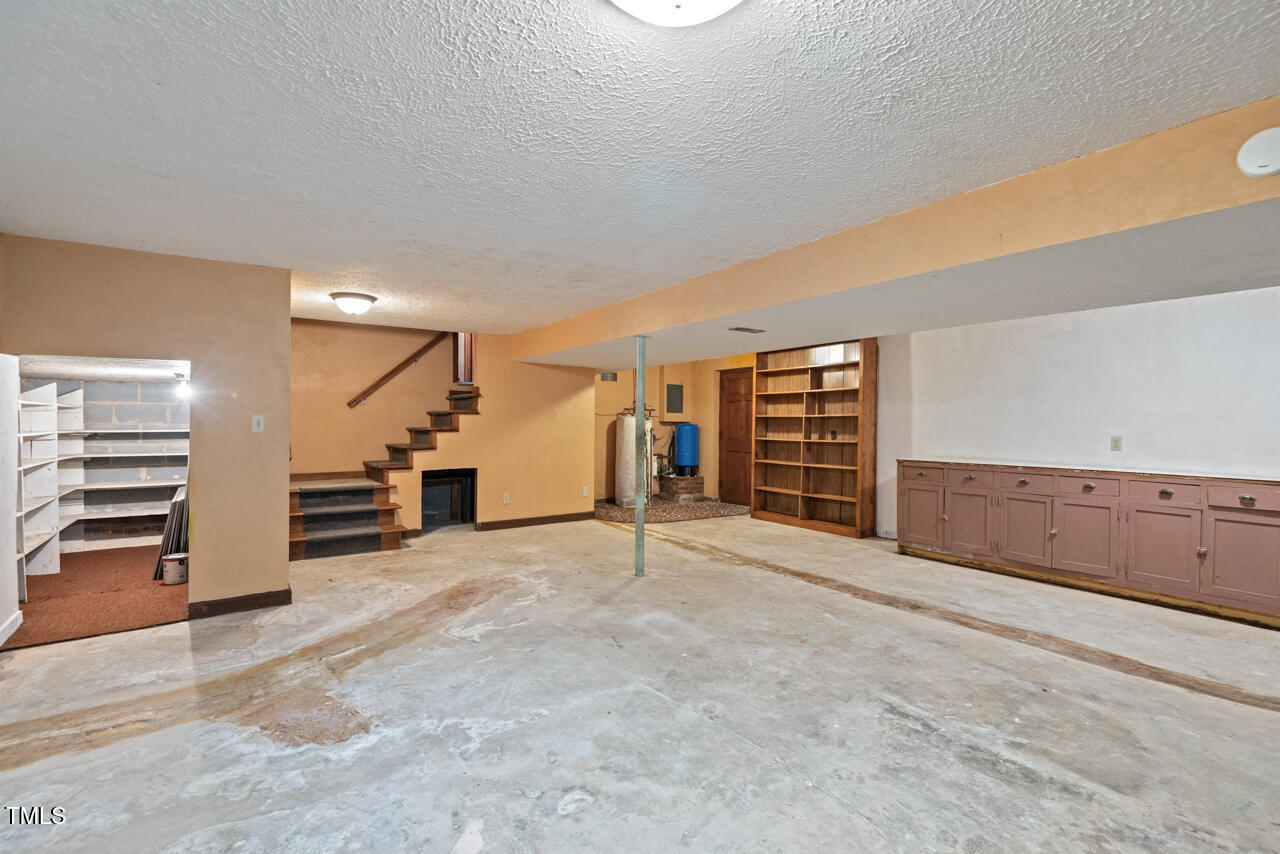 502 Hiddenbrook Drive Durham, NC 27703 - Photo 21 of 37 21