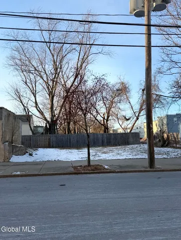 $12,300 | 57-59 Lark Street, Albany, NY 12210