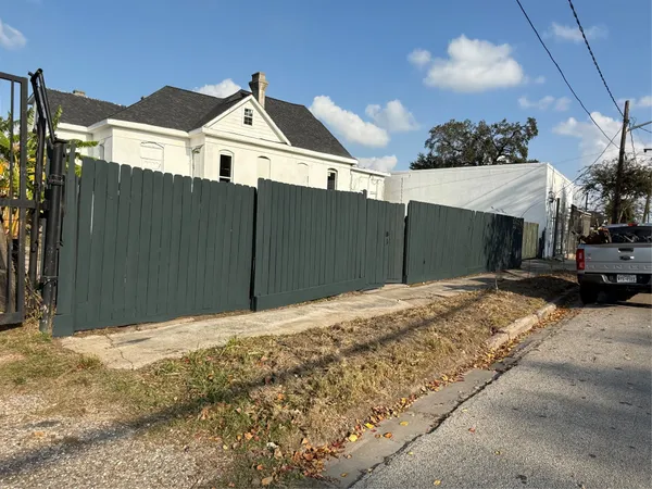 $560,000 | 3805 Wilmer Street, Houston, TX 77003