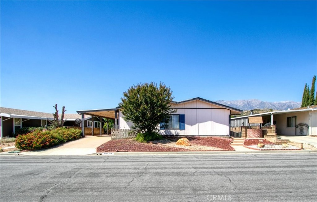 10500 Frontier Trail Cherry Valley, CA 92223 - Photo 5 of 42
