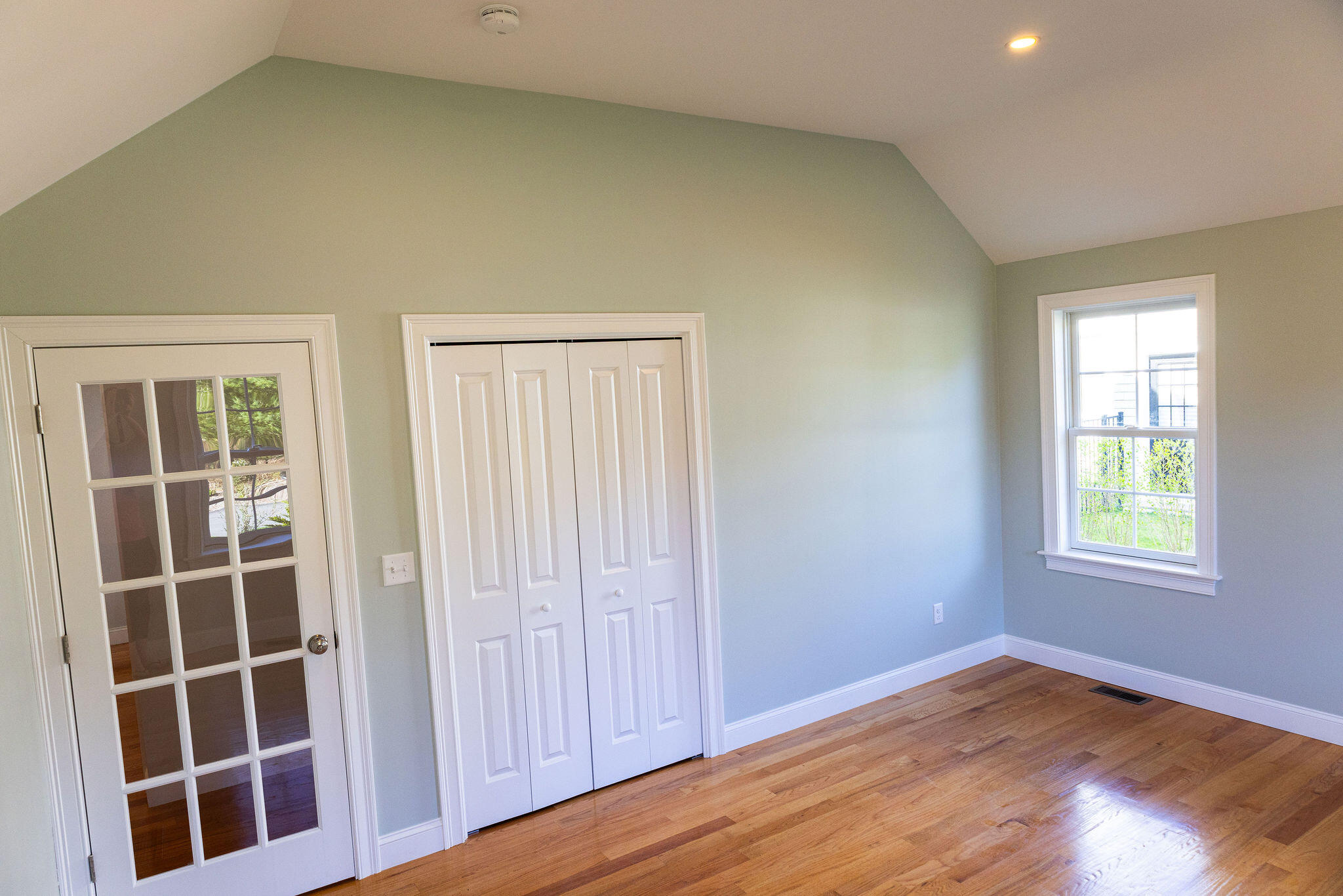 55 Blue Castle Drive Mashpee, MA 02649 - Photo 48 of 52 an empty room with windows