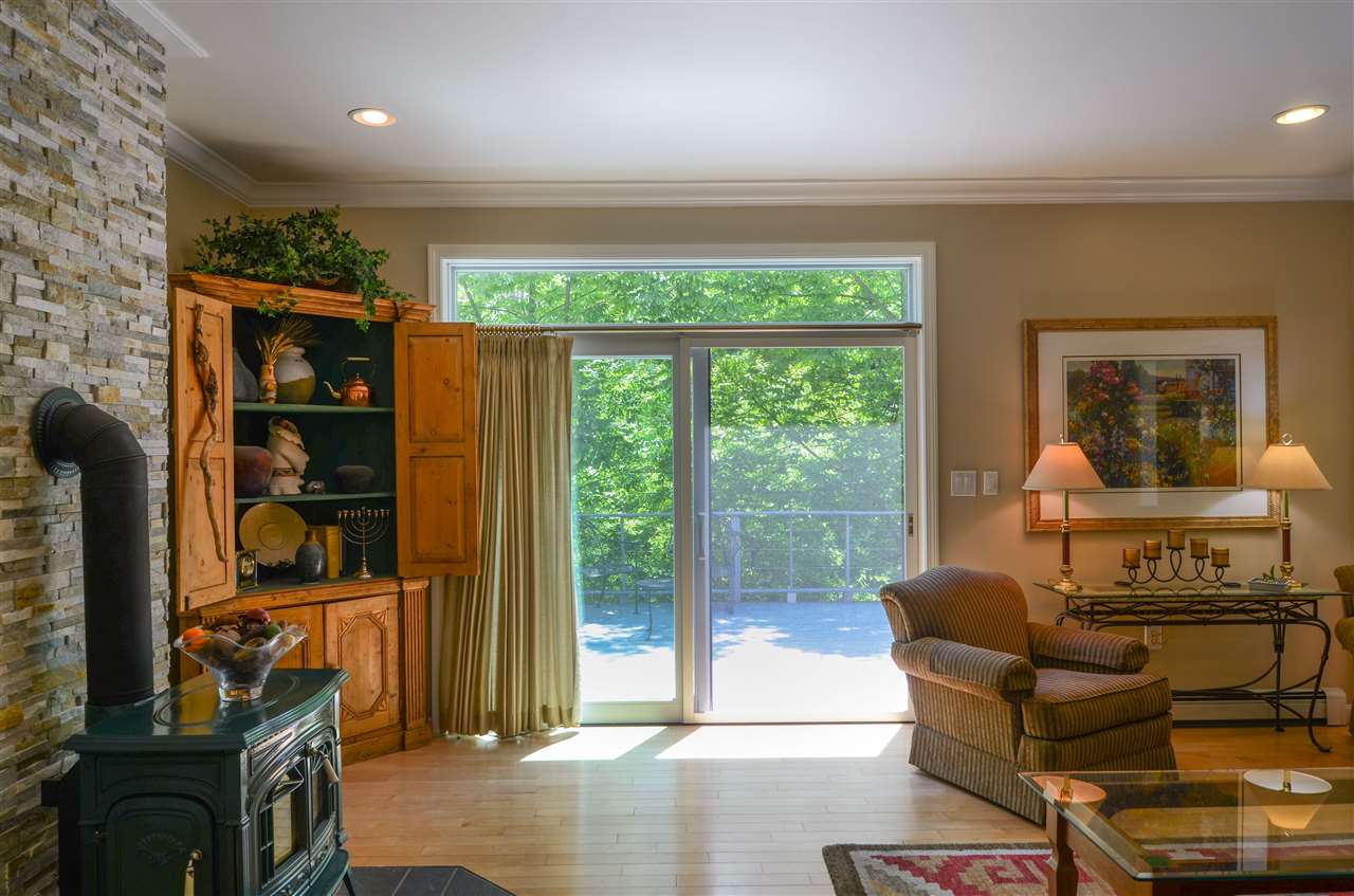 573 Wheelock Road Hartford, VT 05059 - Photo 2 of 17 Gallery Image 2