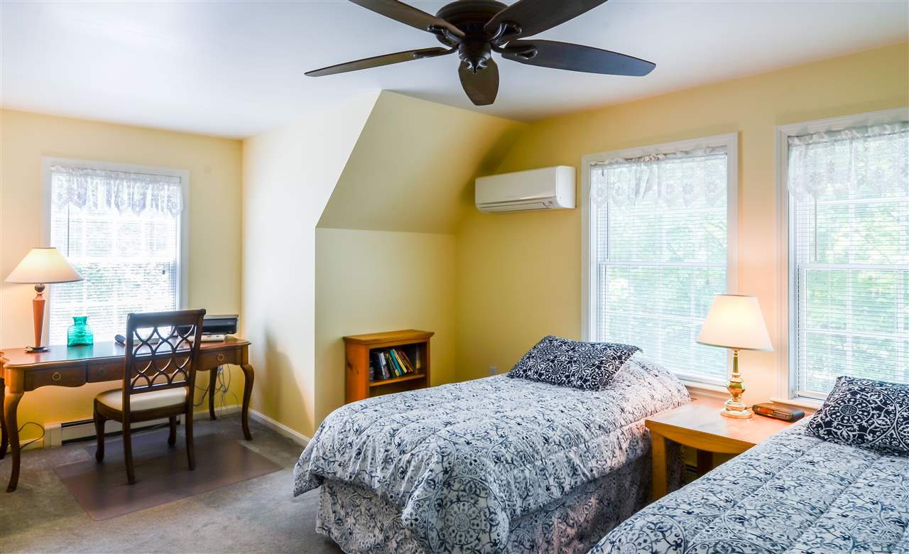 573 Wheelock Road Hartford, VT 05059 - Photo 14 of 17 Gallery Image 14