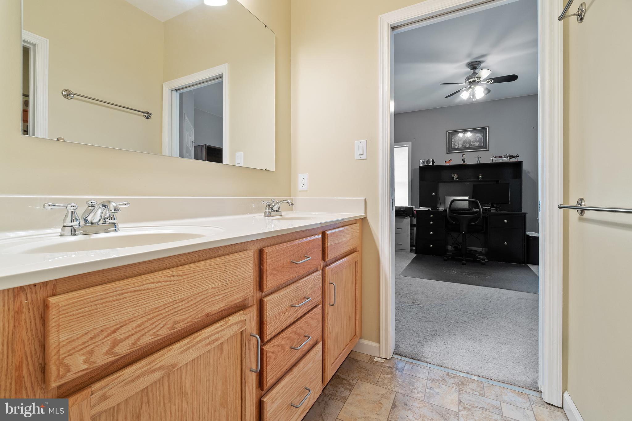 1424 Hopewell Road Port Deposit, MD 21904 - Photo 22 of 44 Jack and Jill bathroom.
