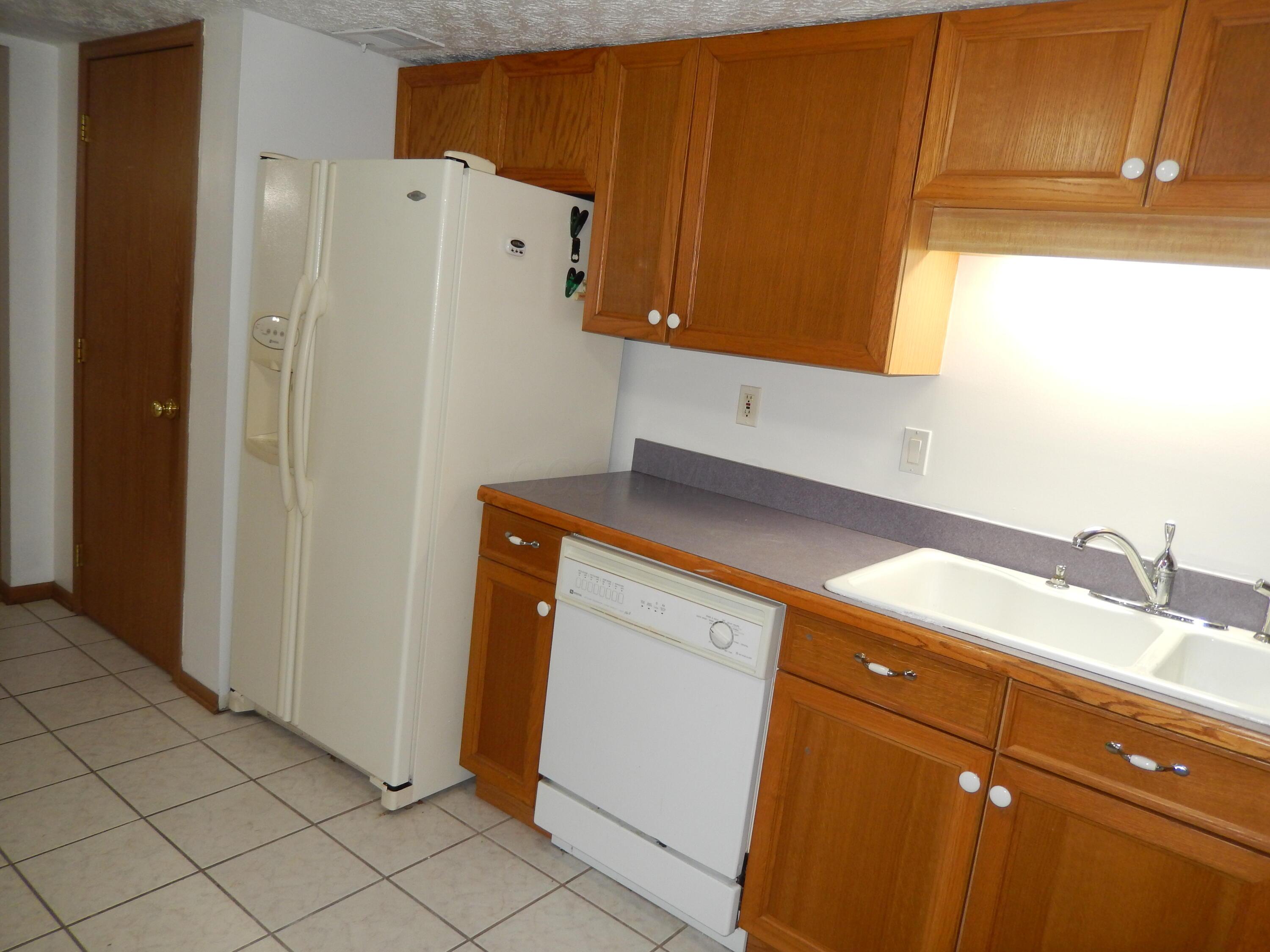 3939 Karl Road, Unit 103 Columbus, OH 43224 - Photo 13 of 50 Kitchen