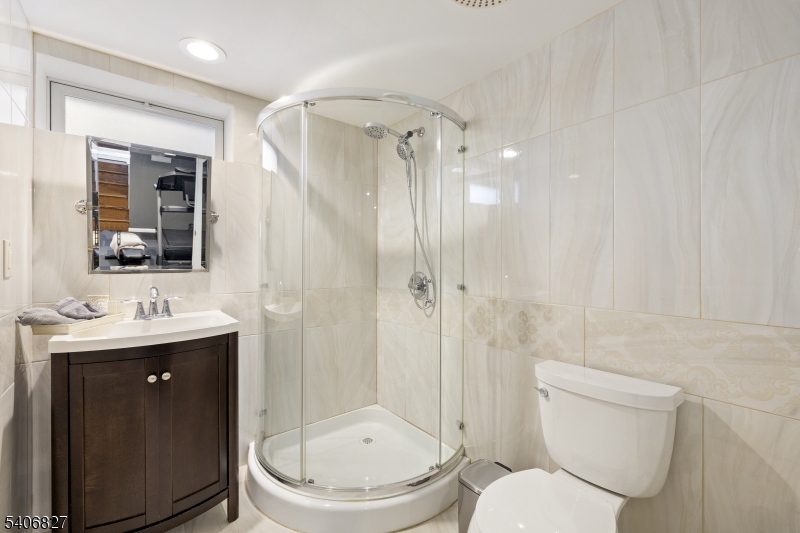 23 Victor Avenue Glen Ridge, NJ 07028 - Photo 14 of 32