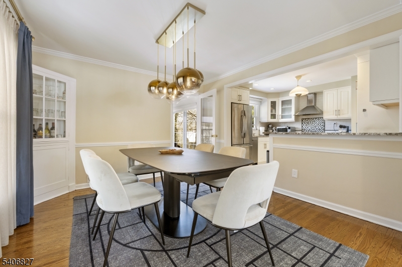 23 Victor Avenue Glen Ridge, NJ 07028 - Photo 2 of 32