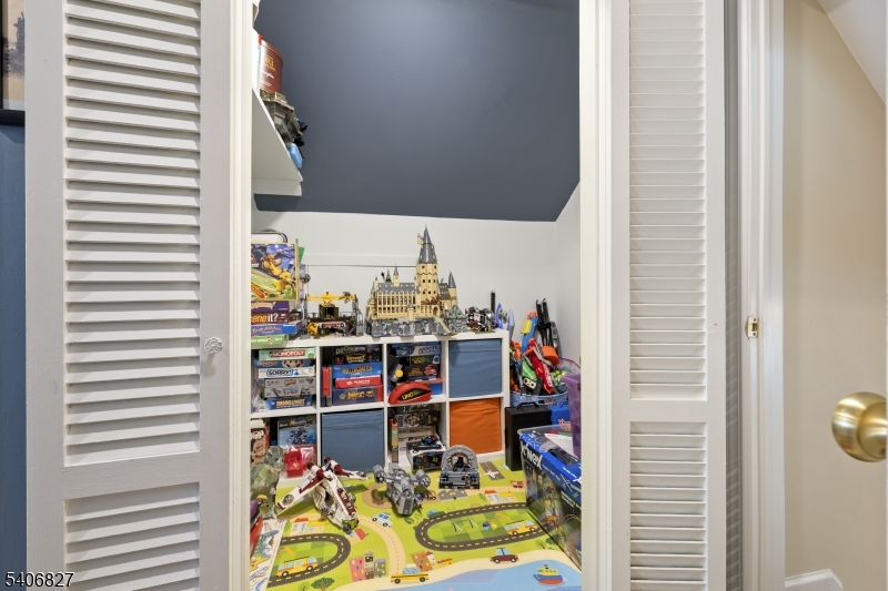 23 Victor Avenue Glen Ridge, NJ 07028 - Photo 30 of 32