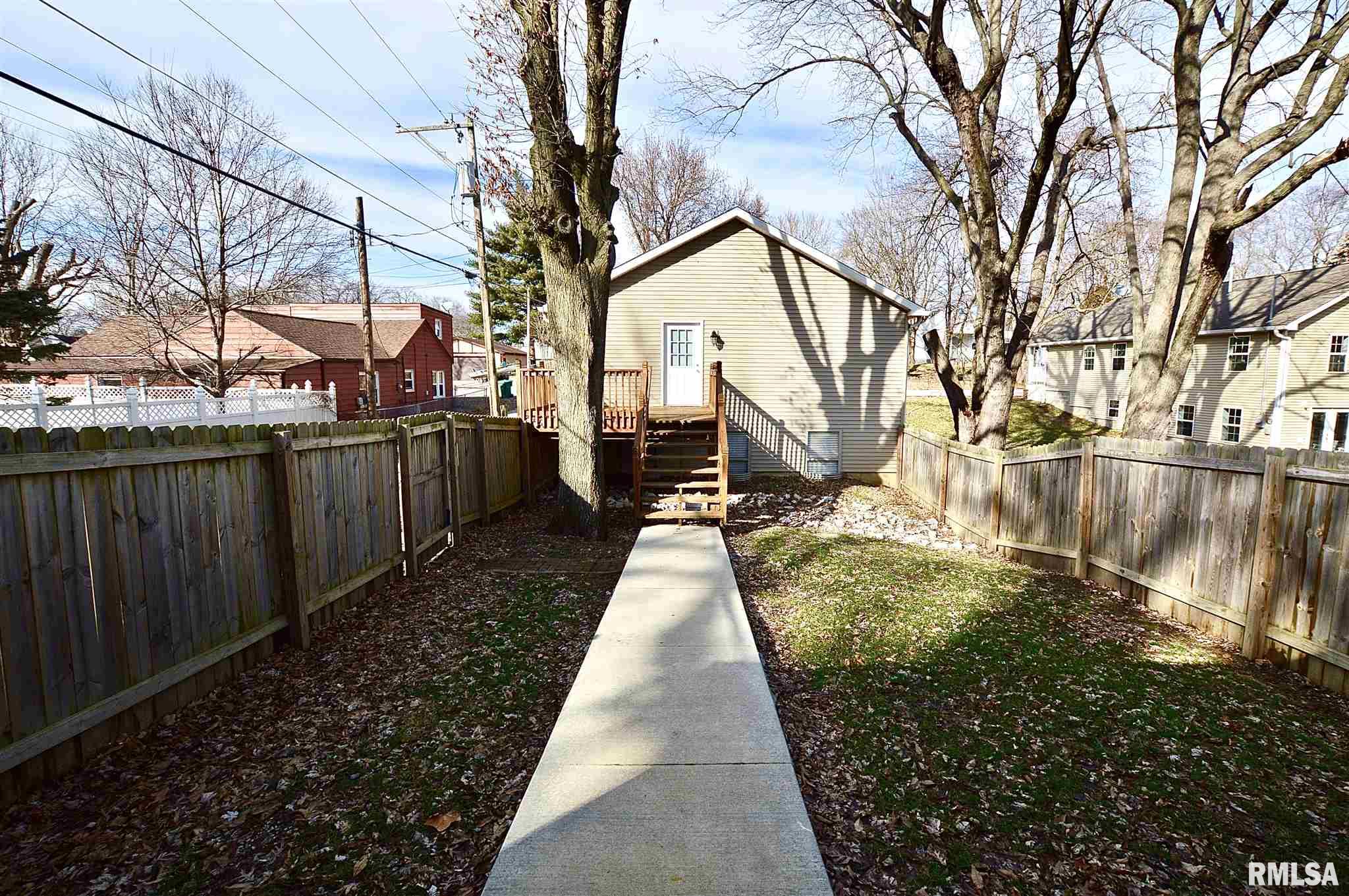 520 Wood Avenue Springfield, IL 62702 - Photo 33 of 35 Gallery Image 33