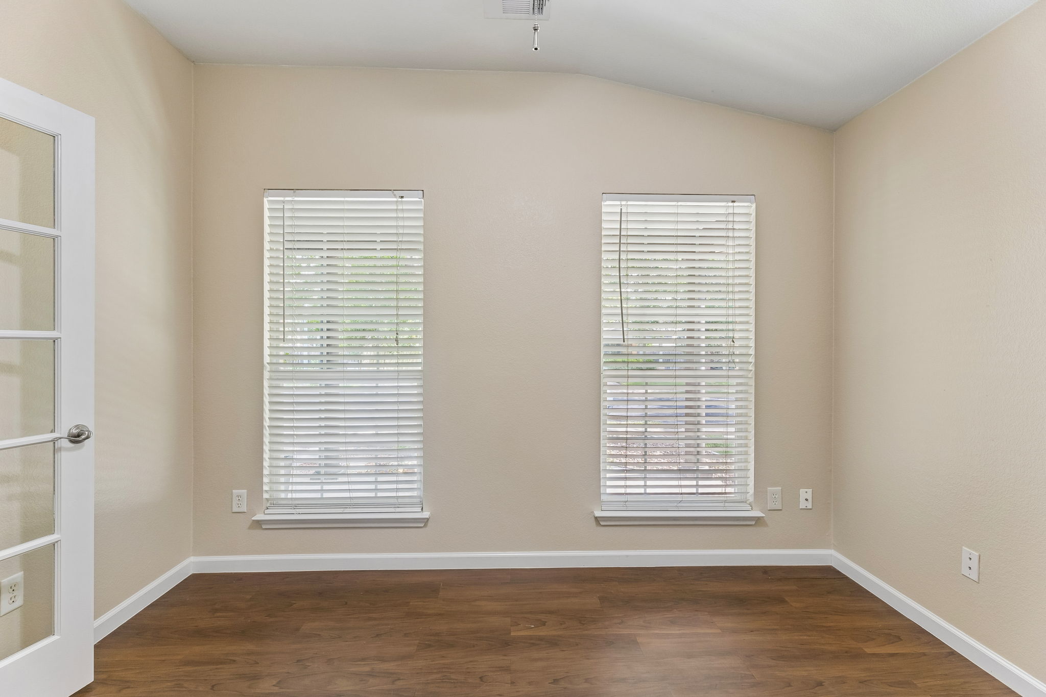 1911 Ralph C Craig Lane Austin, TX 78748 - Photo 4 of 34 Dedicated office/flex room off of entry with French doors.