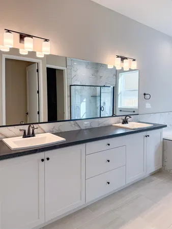 $738,900 | 951 Beaver Pond Loop, Madera, CA 93636