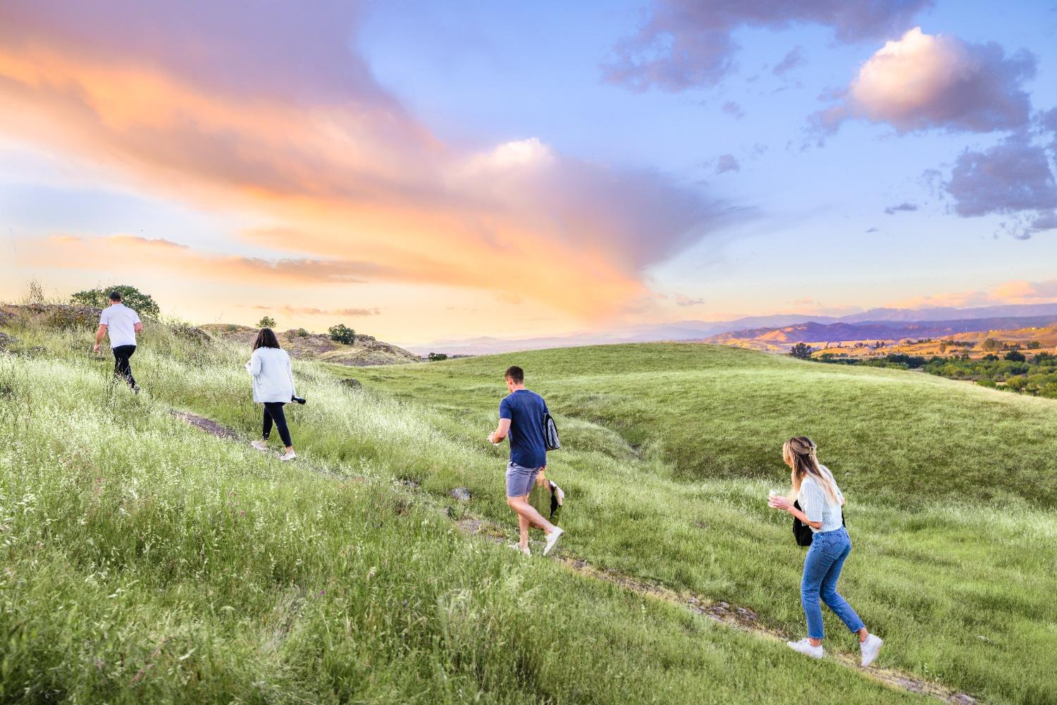 951 Beaver Pond Loop Madera, CA 93636 - Photo 37 of 48