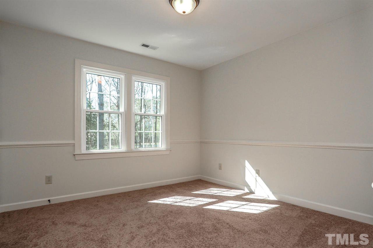 9012 Hemingwood Court Raleigh, NC 27613 - Photo 16 of 24