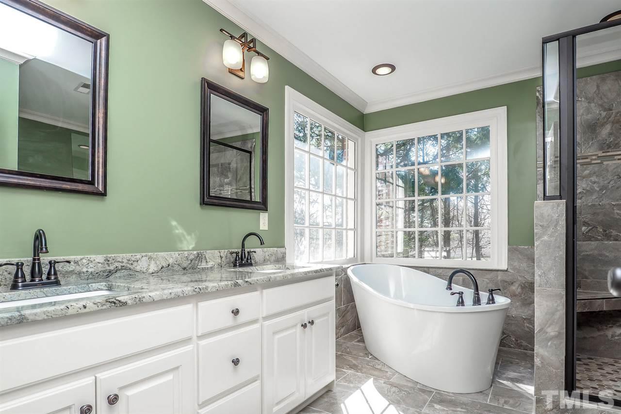 9012 Hemingwood Court Raleigh, NC 27613 - Photo 20 of 24