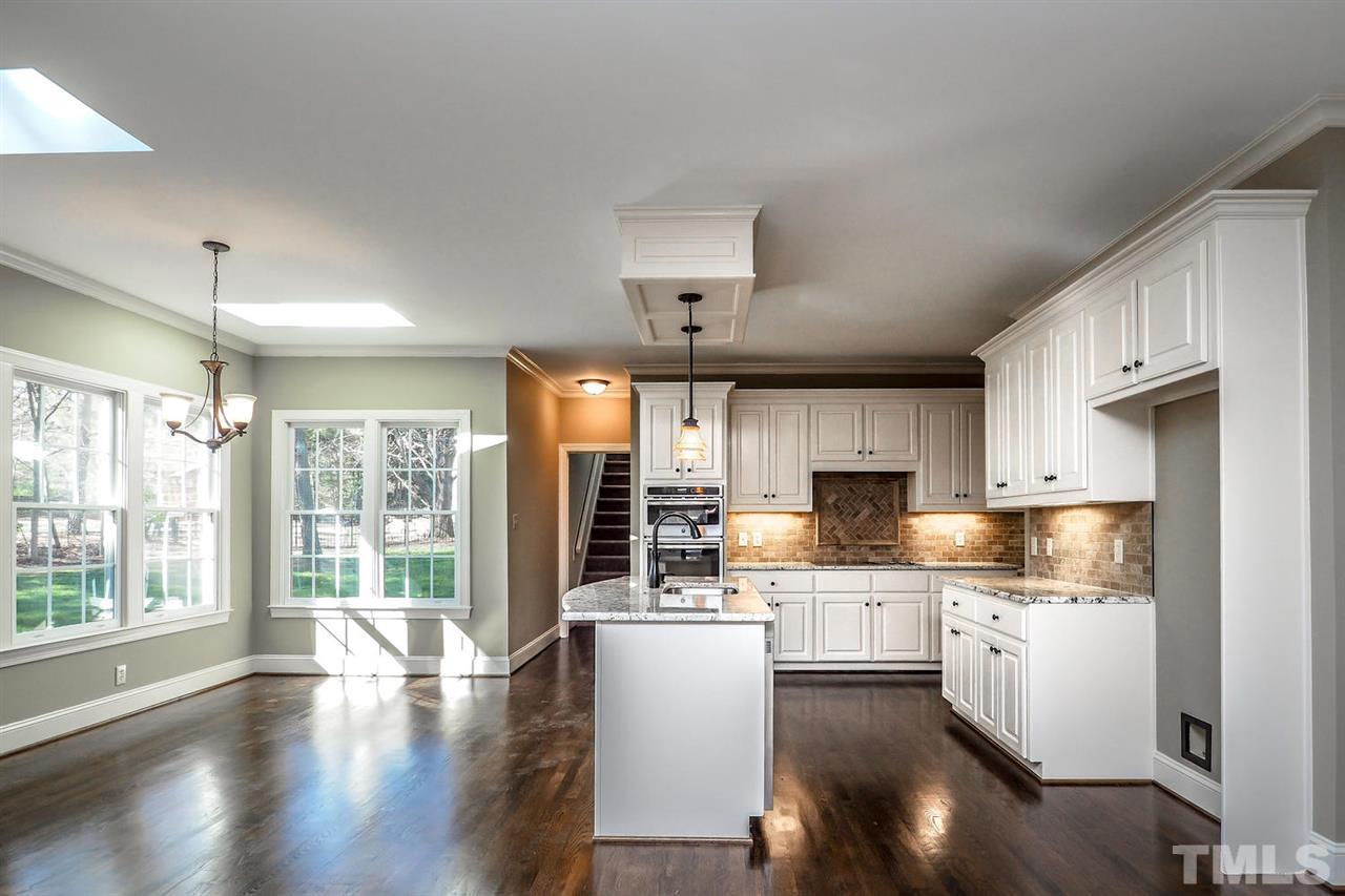 9012 Hemingwood Court Raleigh, NC 27613 - Photo 6 of 24