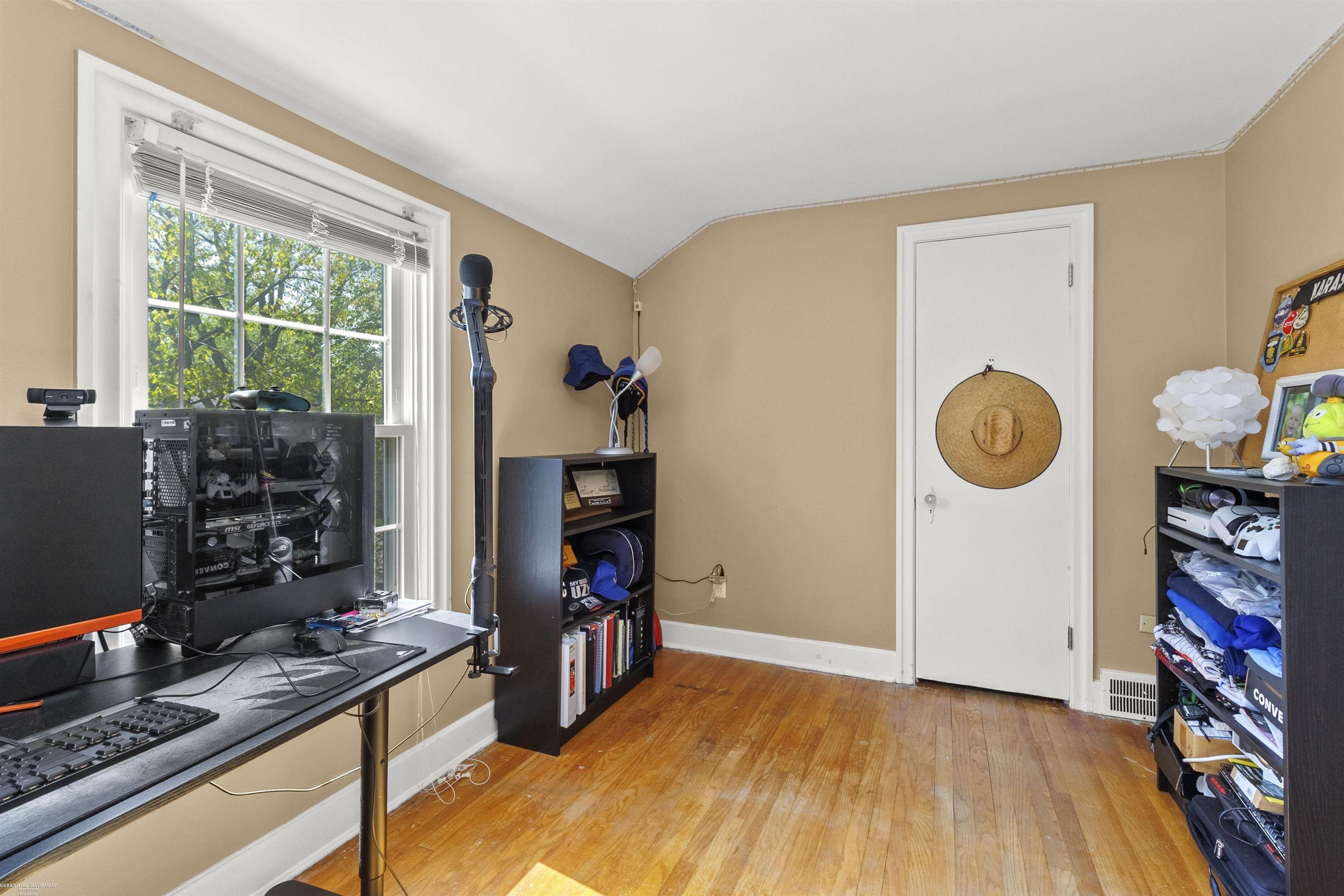 460 Moran Road Grosse Pointe Farms, MI 48236 - Photo 24 of 48