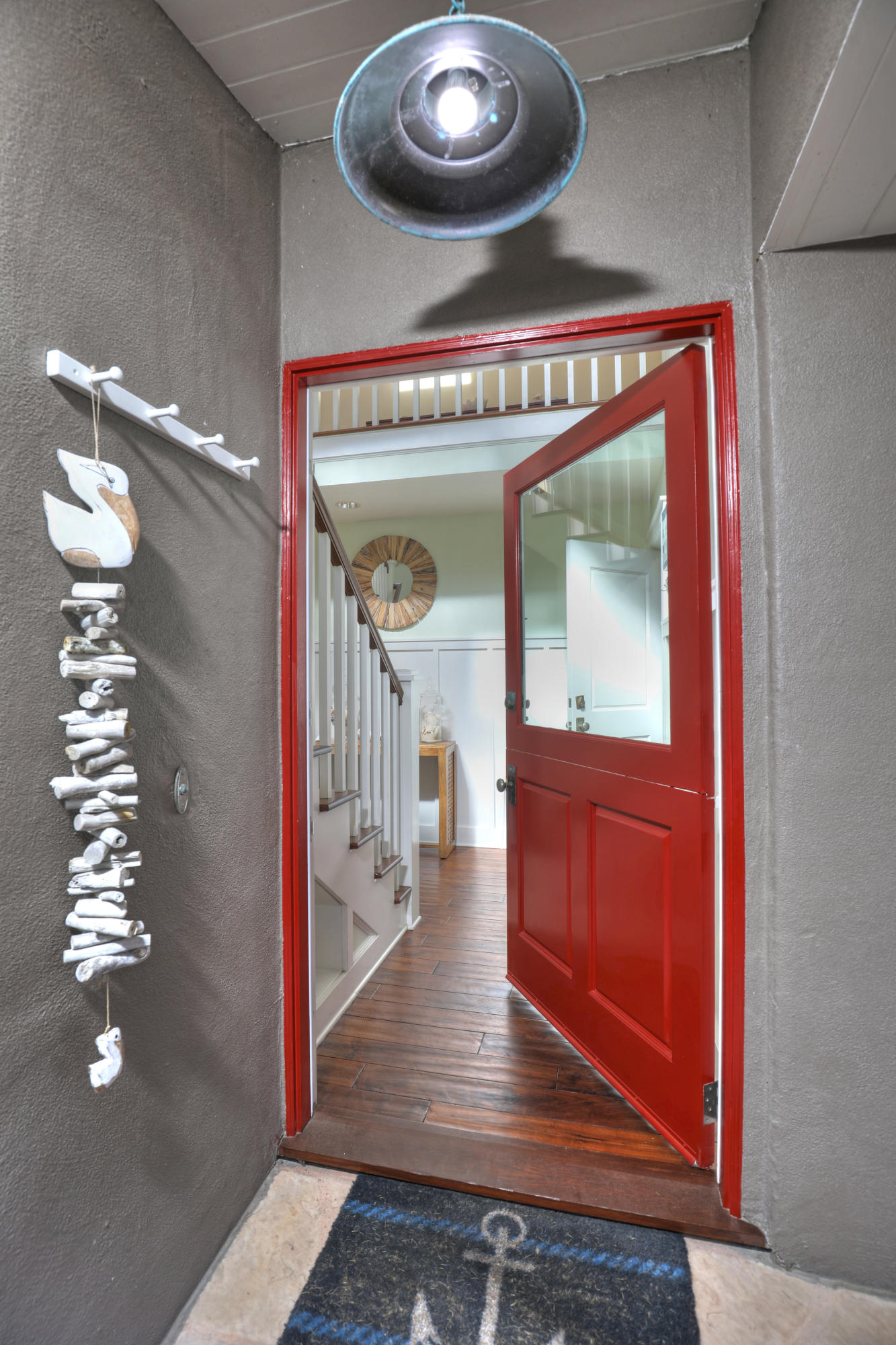 1237 Brunswick Lane Ventura, CA 93001 - Photo 3 of 35 IMG_8204_5_6_tonemapped