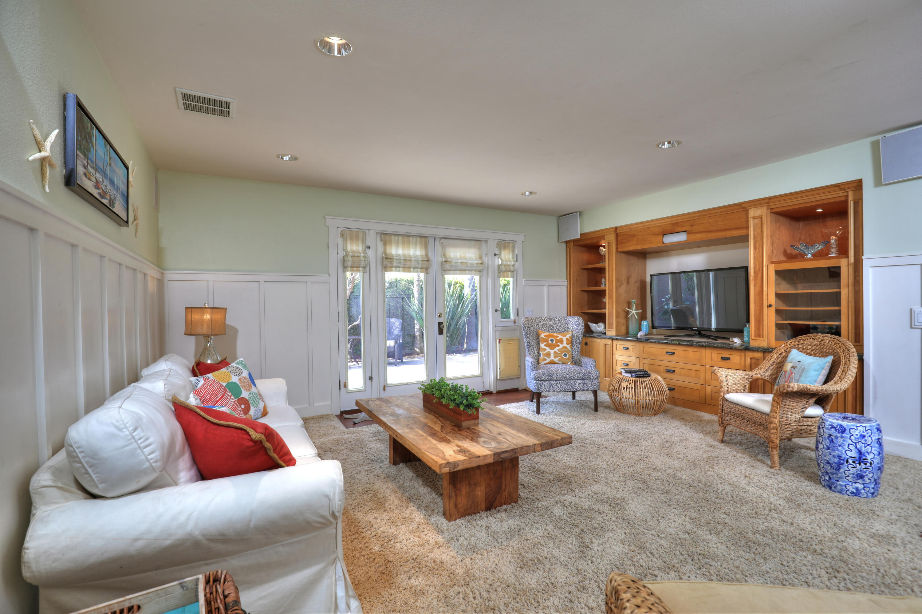 1237 Brunswick Lane Ventura, CA 93001 - Photo 7 of 35 IMG_8253_4_5_tonemapped