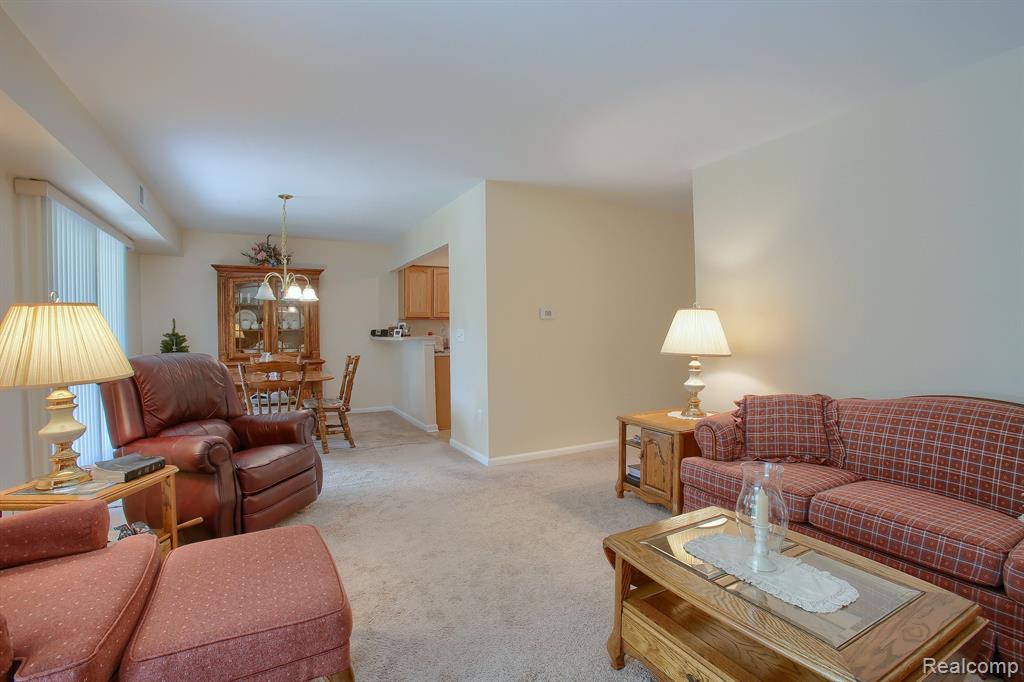 1655 Riverside Drive, Unit 7 Rochester Hills, MI 48309 - Photo 5 of 23