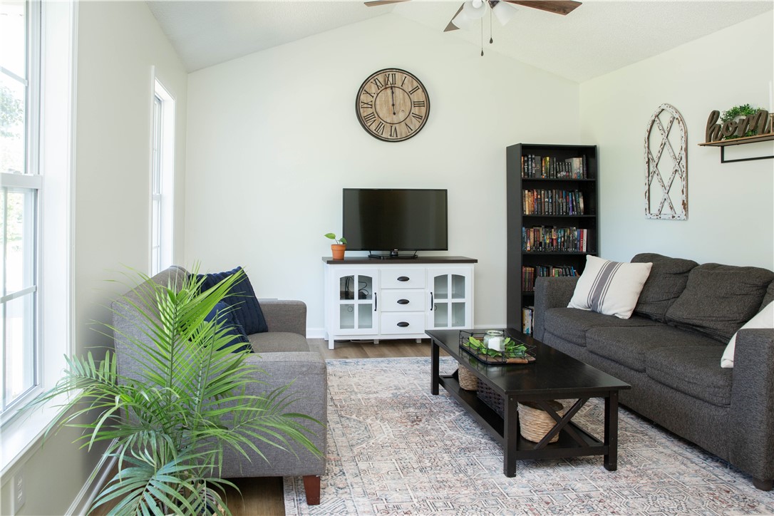738 Rodgers Road Seneca, SC 29678 - Photo 12 of 41 Gallery Image 12