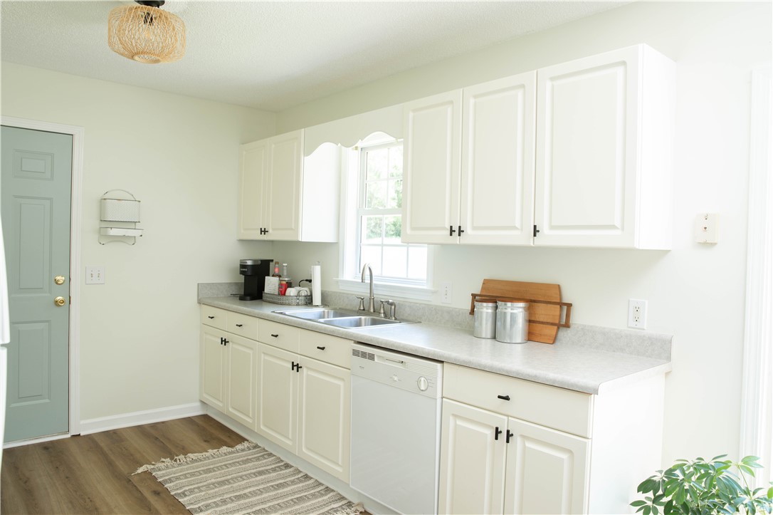 738 Rodgers Road Seneca, SC 29678 - Photo 20 of 41 Gallery Image 20