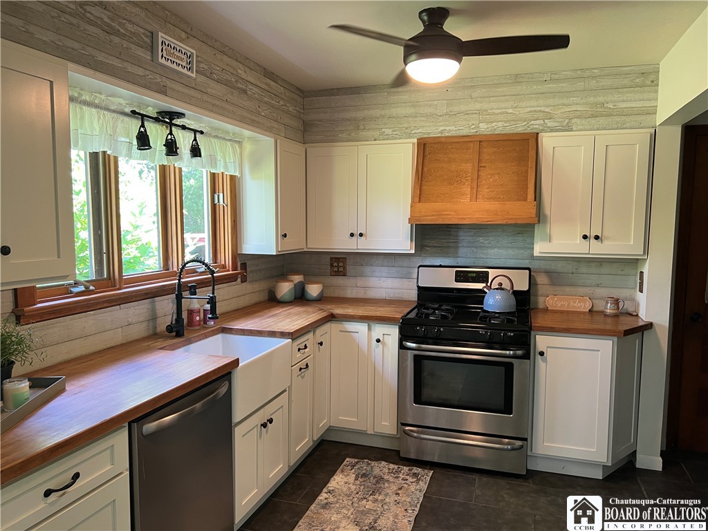 2365 Carlson Road Kiantone, NY 14701 - Photo 6 of 23