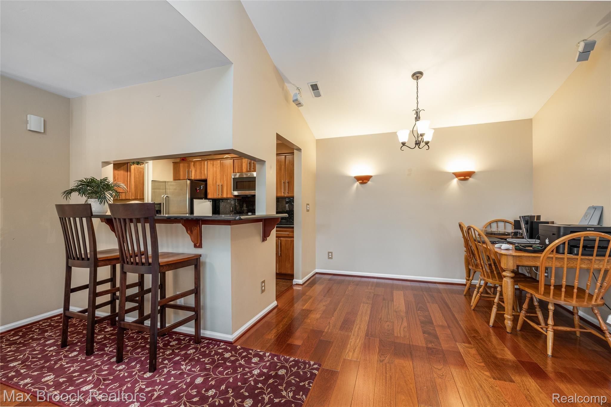 3434 Tremonte Circle Rochester, MI 48306 - Photo 9 of 22 2E2A5910-Edit.jpg