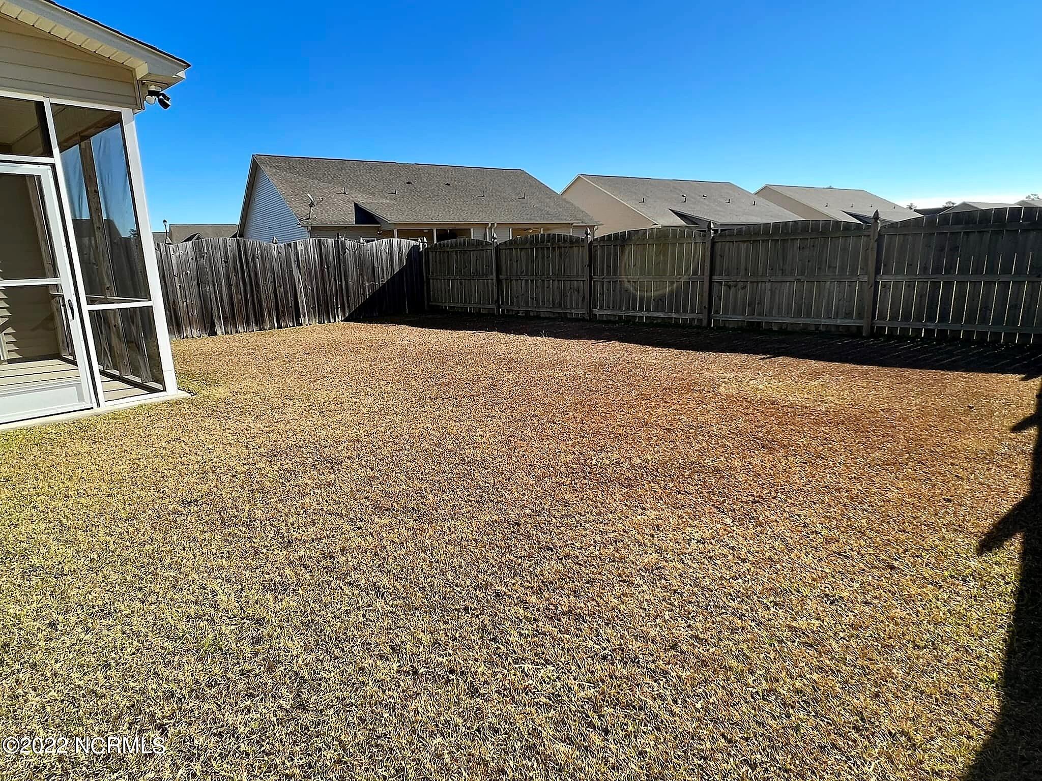 3909 Nantucket Road, Unit B Greenville, NC 27834 - Photo 15 of 21 271220757_10226573187053626_238019001616