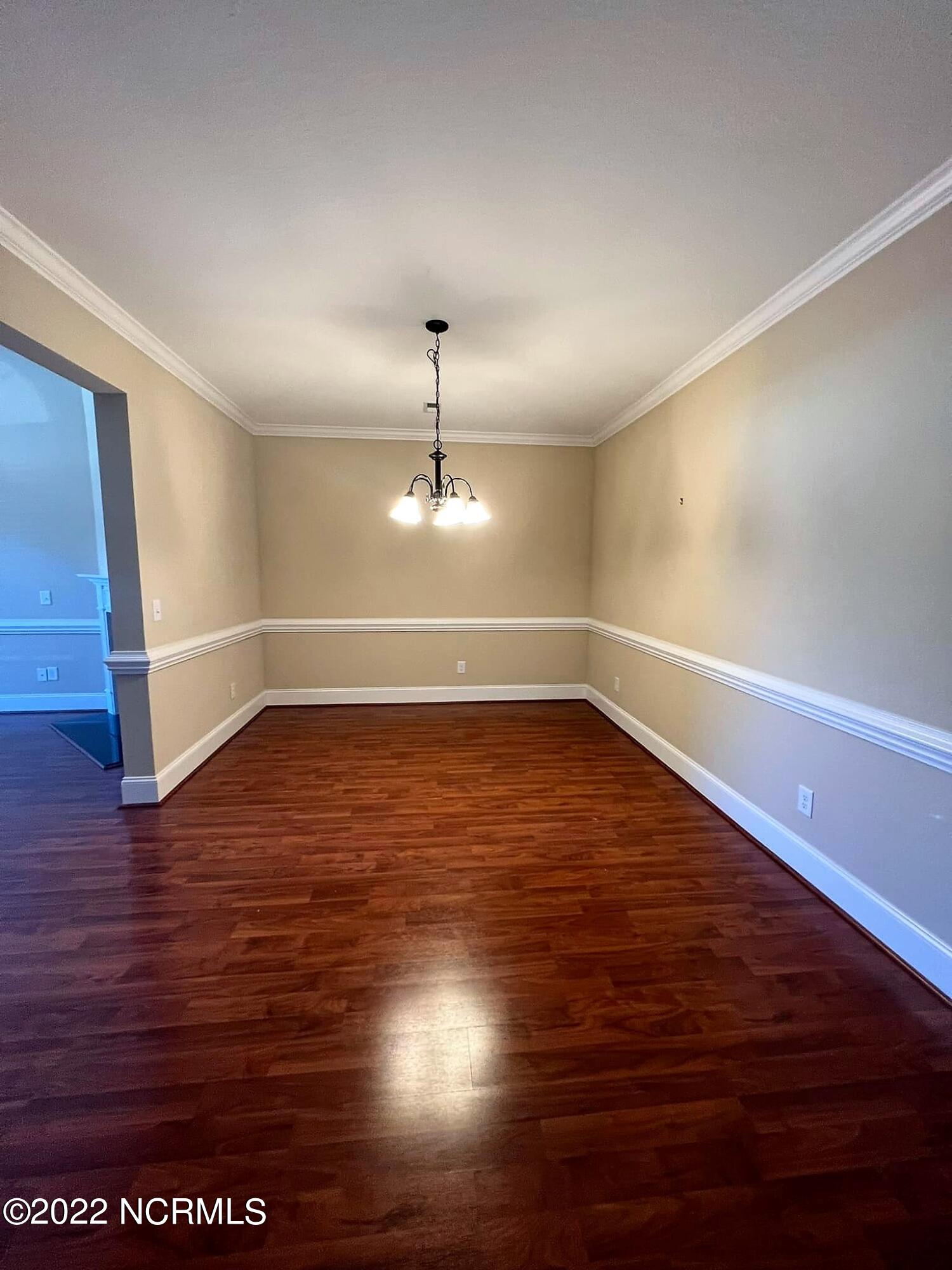 3909 Nantucket Road, Unit B Greenville, NC 27834 - Photo 4 of 21 271720331_10226573186893622_606758802654