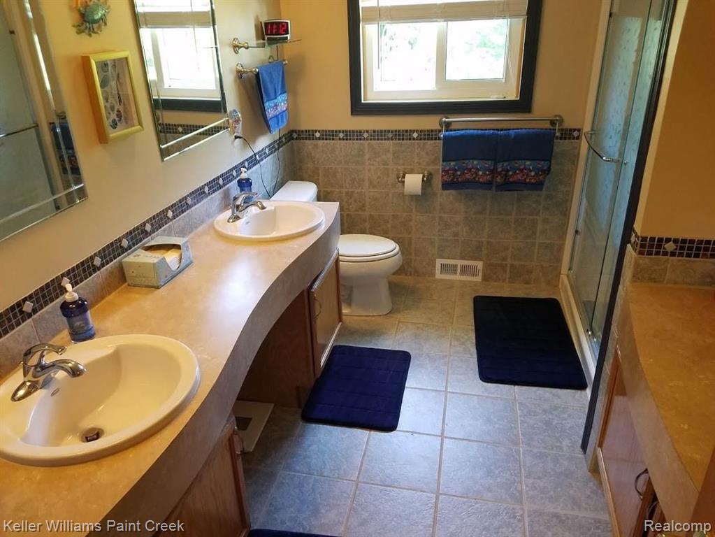 461 Gunder Drive Rochester Hills, MI 48309 - Photo 15 of 29