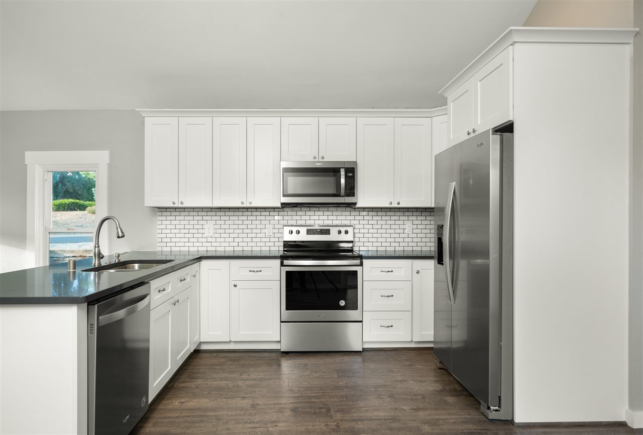 920 North Vista Road Spokane Valley, WA 99212 - Photo 8 of 20 Gallery Image 8
