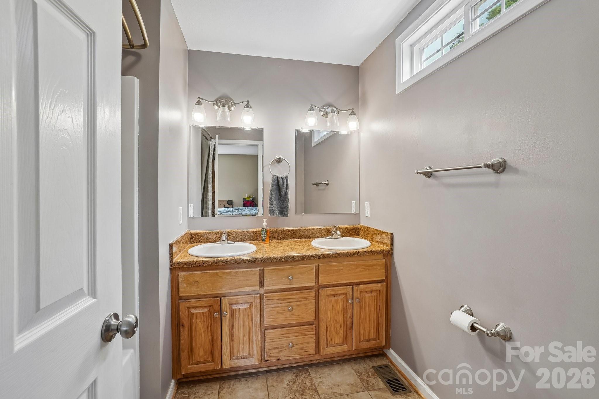 3604 Deerbrook Road Lenoir, NC 28645 - Photo 10 of 25 Gallery Image 10