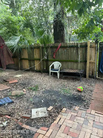 $72,500 | 718 Oaks Manor Court, Unit M12, Jacksonville, FL 32211