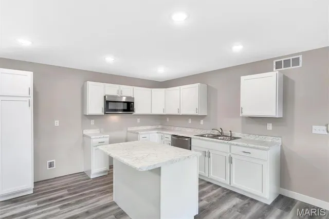 $284,800 | 792 Atlantic Drive, Union, MO 63084