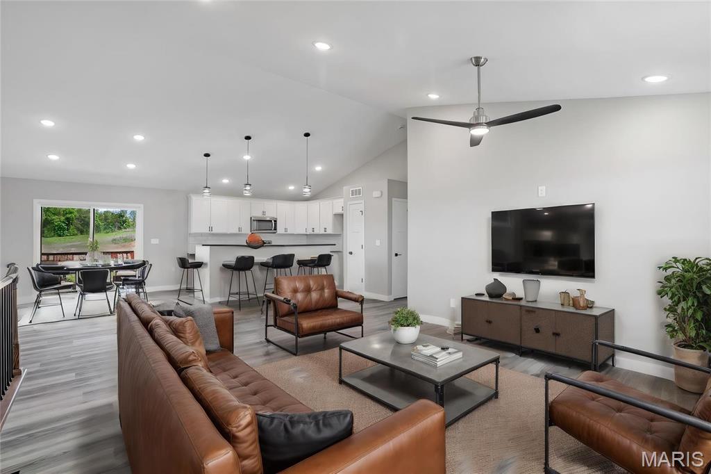 792 Atlantic Drive Union, MO 63084 - Photo 4 of 24