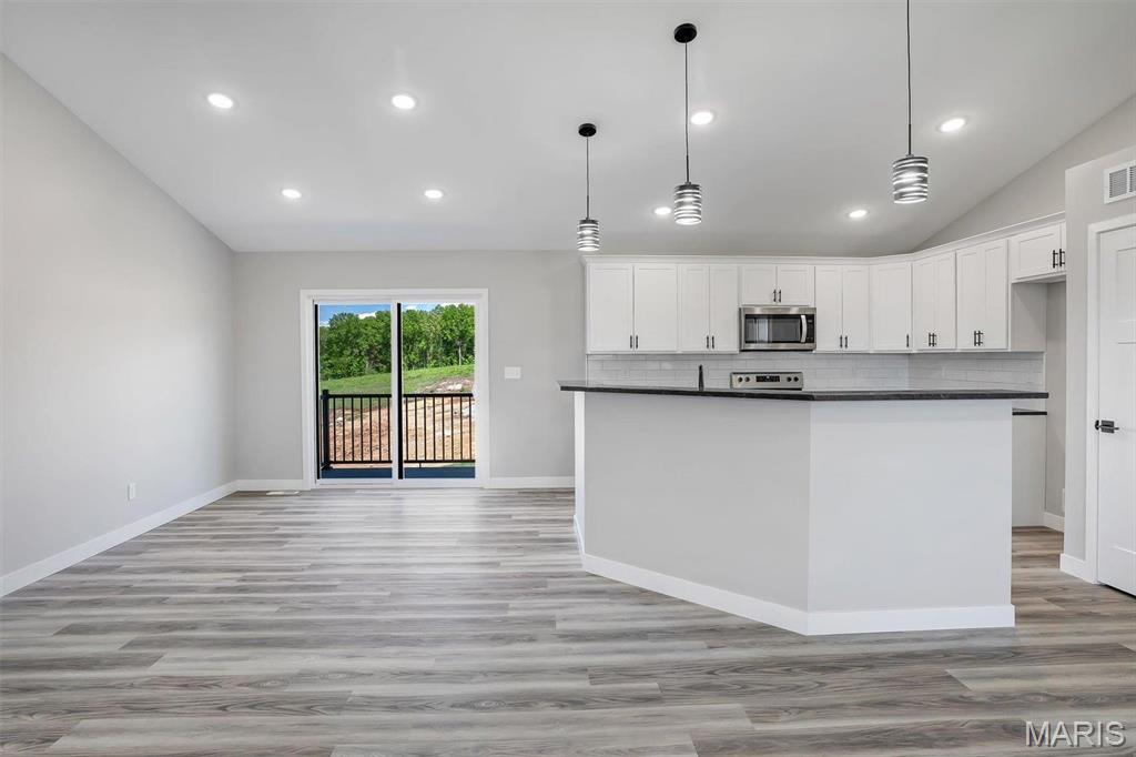 792 Atlantic Drive Union, MO 63084 - Photo 5 of 24