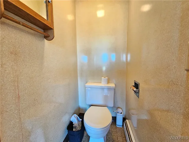 $2,200 | 1970 Sturgeon Point Road, Evans, NY 14047