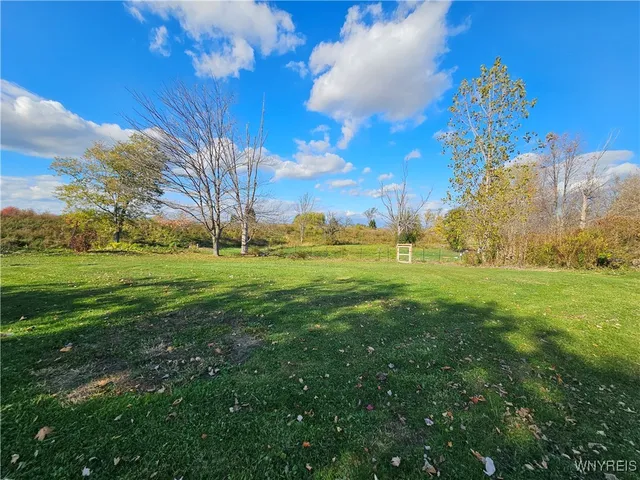 $2,200 | 1970 Sturgeon Point Road, Evans, NY 14047