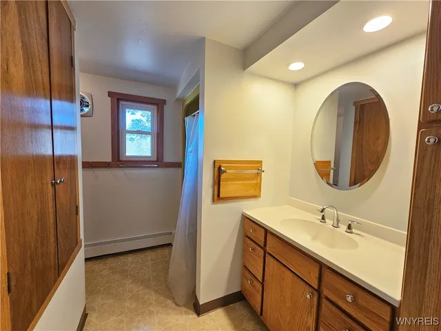 $2,200 | 1970 Sturgeon Point Road, Evans, NY 14047