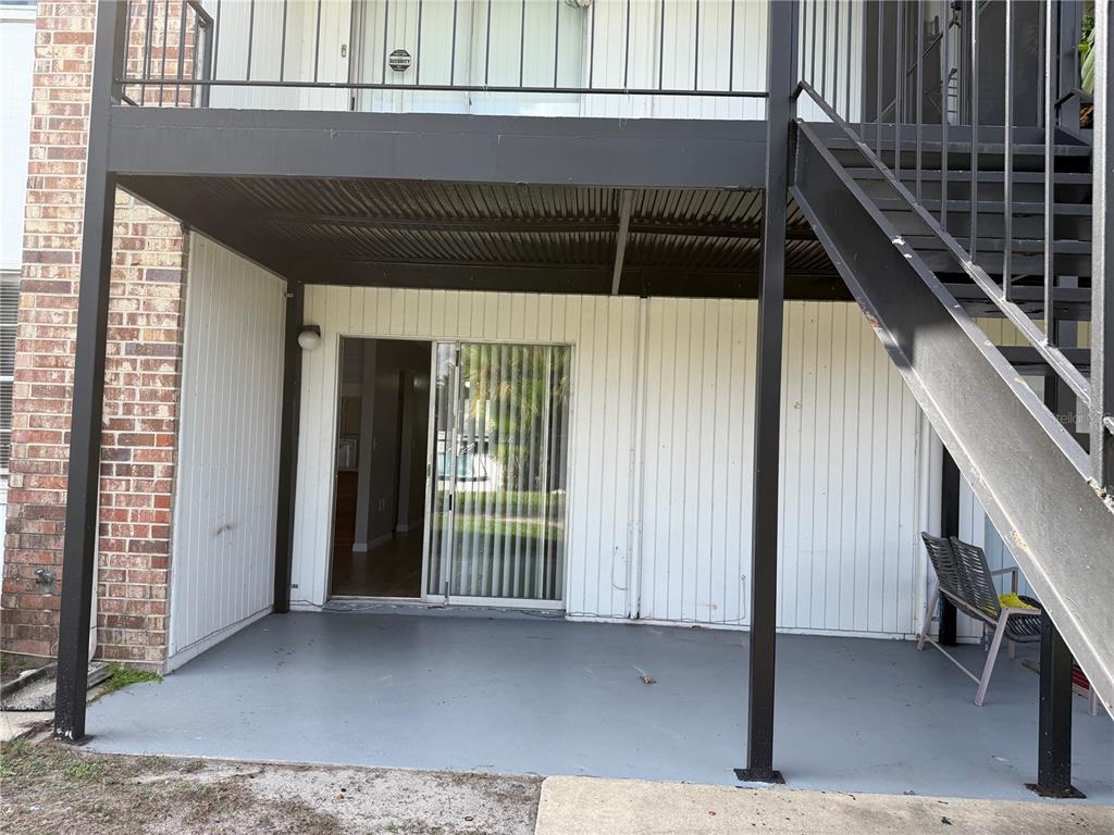 5317 Curry Ford Road, Unit P104 Orlando, FL 32812 - Photo 8 of 9 a view of entryway