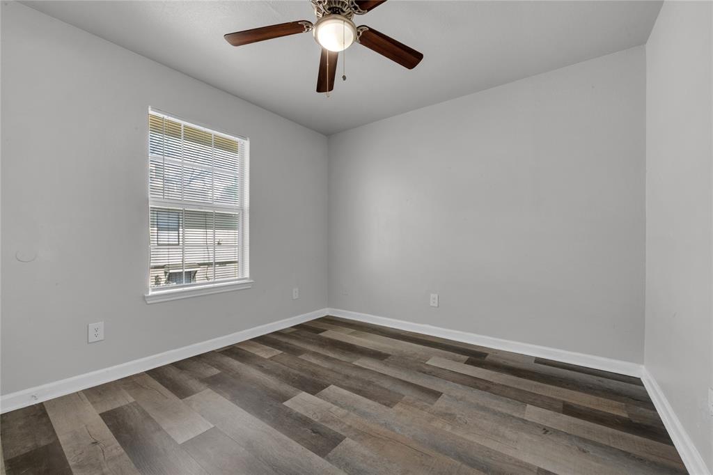4936 Flamingo Road Fort Worth, TX 76119 - Photo 10 of 14