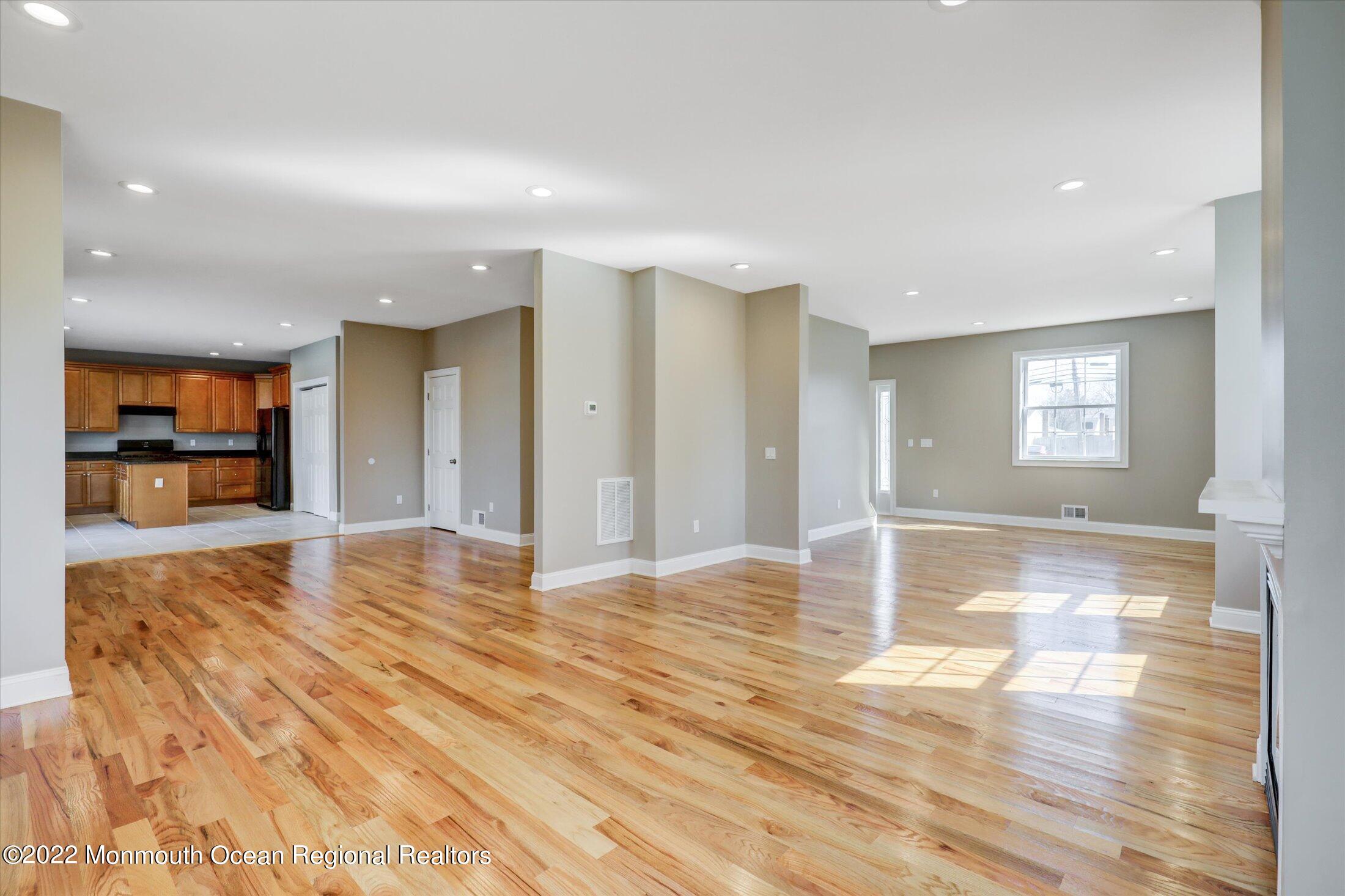599 Line Road Aberdeen, NJ 07747 - Photo 16 of 45 14-Family Room