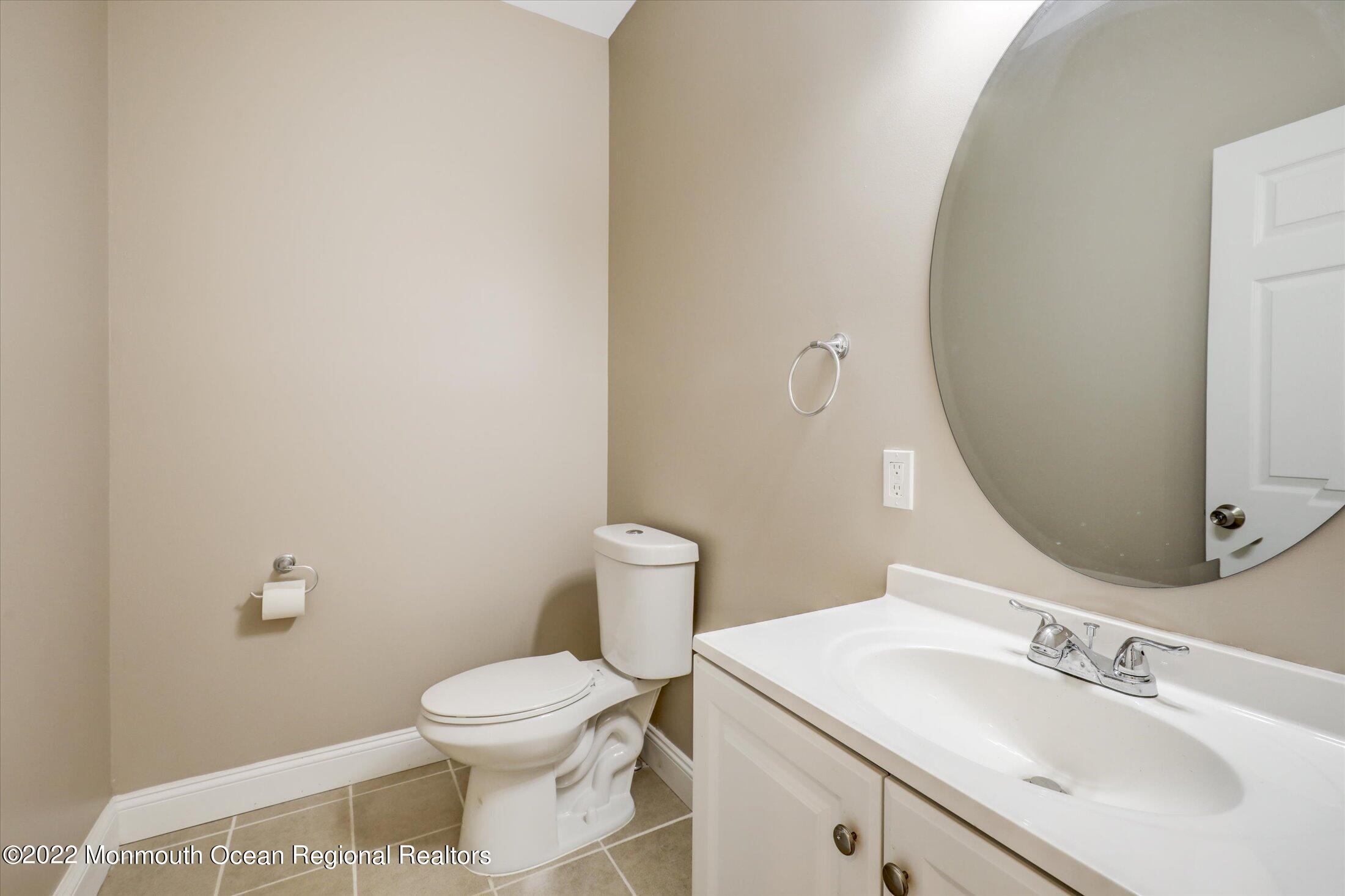 599 Line Road Aberdeen, NJ 07747 - Photo 25 of 45 22-Bathroom