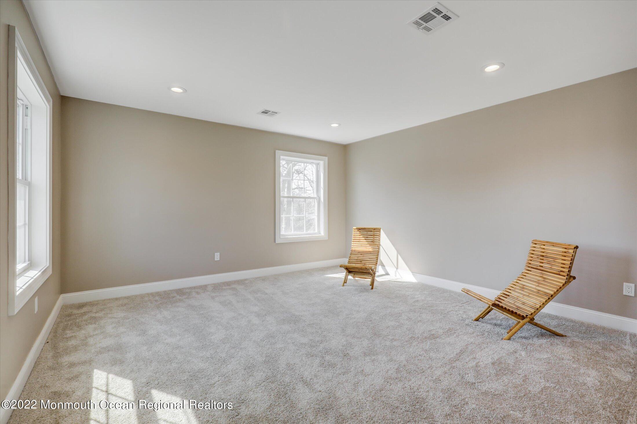 599 Line Road Aberdeen, NJ 07747 - Photo 29 of 45 26-Loft