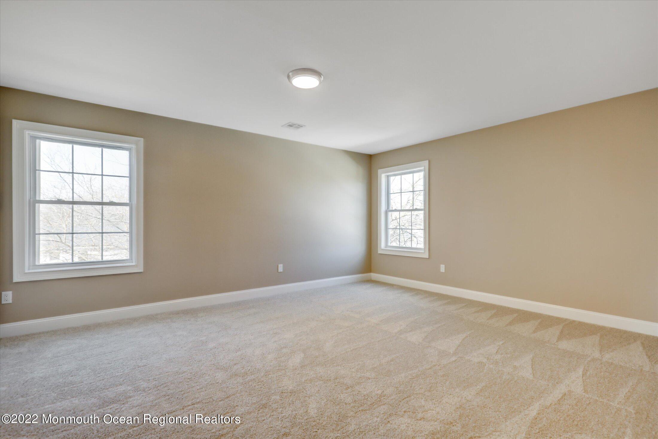 599 Line Road Aberdeen, NJ 07747 - Photo 38 of 45 33-Bedroom